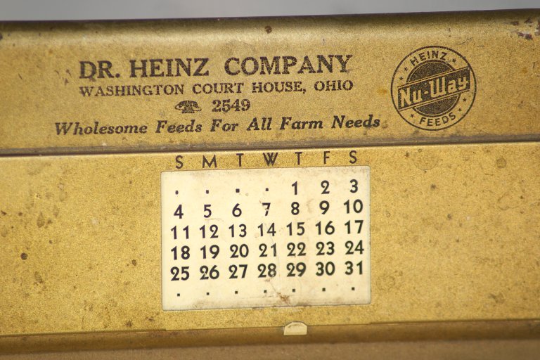 Dr Heinz Feeds Advertising Clipboard and Perpetual Calendar 1950