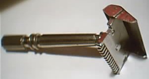 Gem Micromatic Razor from 1930s
