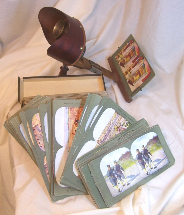 HC White Stereo-Graphoscope Viewer and Cards from about 1902