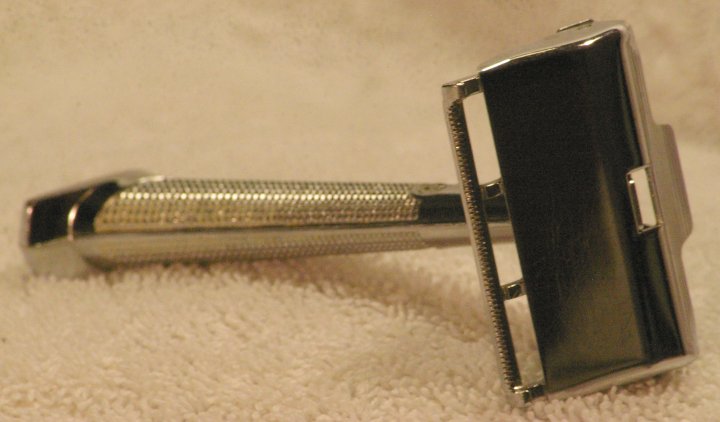 GEM G-Bar Single Edge Razor from 1958