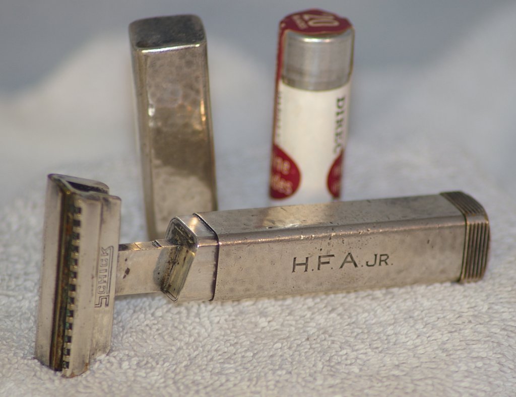 Schick Type B3, Sterling Silver Repeating Razor from 1927