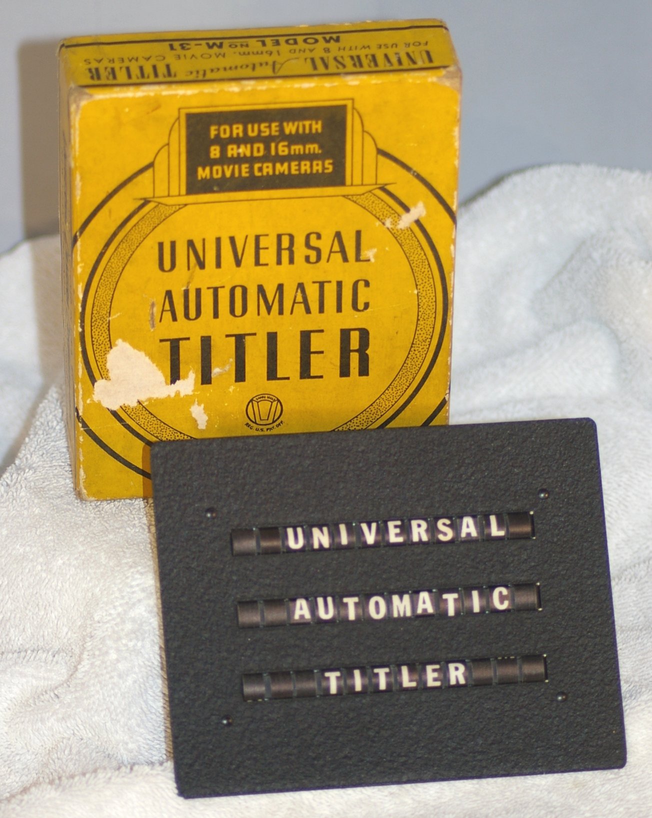 Universal Automatic Titler for 8 and 16mm Movies about 1935