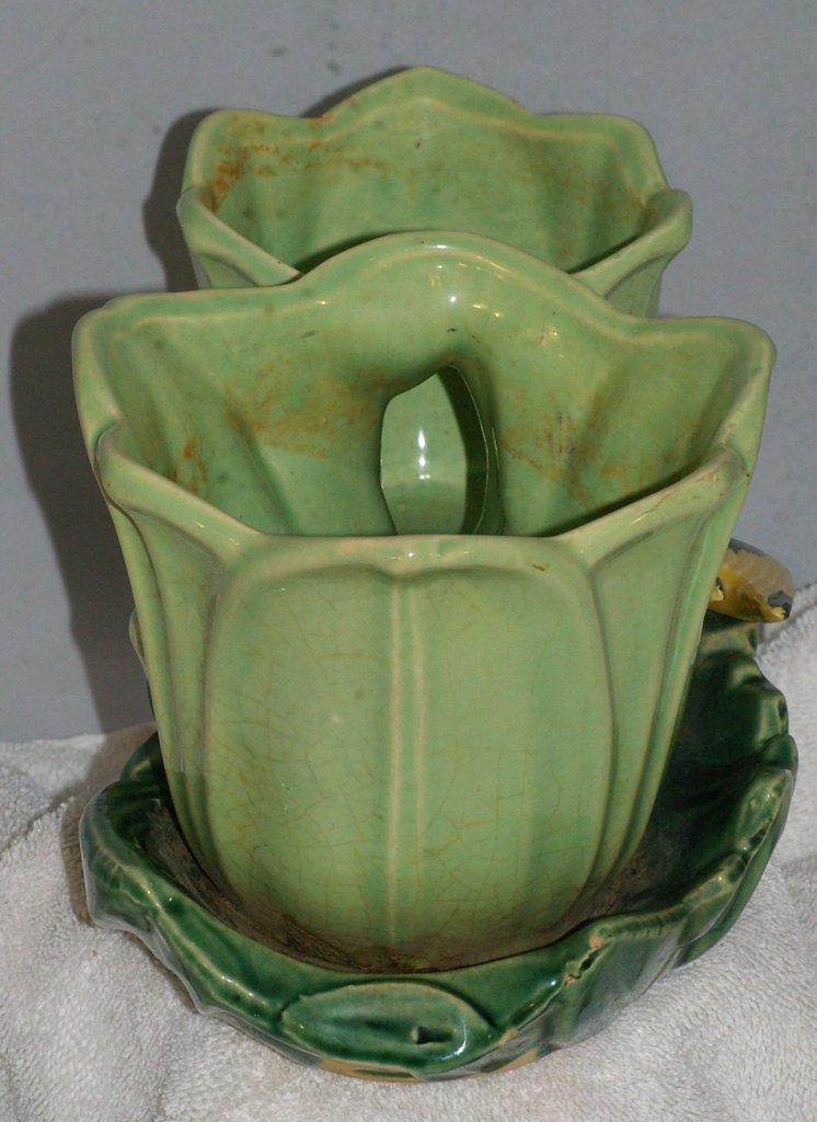 McCoy Swallow and Tulips Flower Pot from 1940s