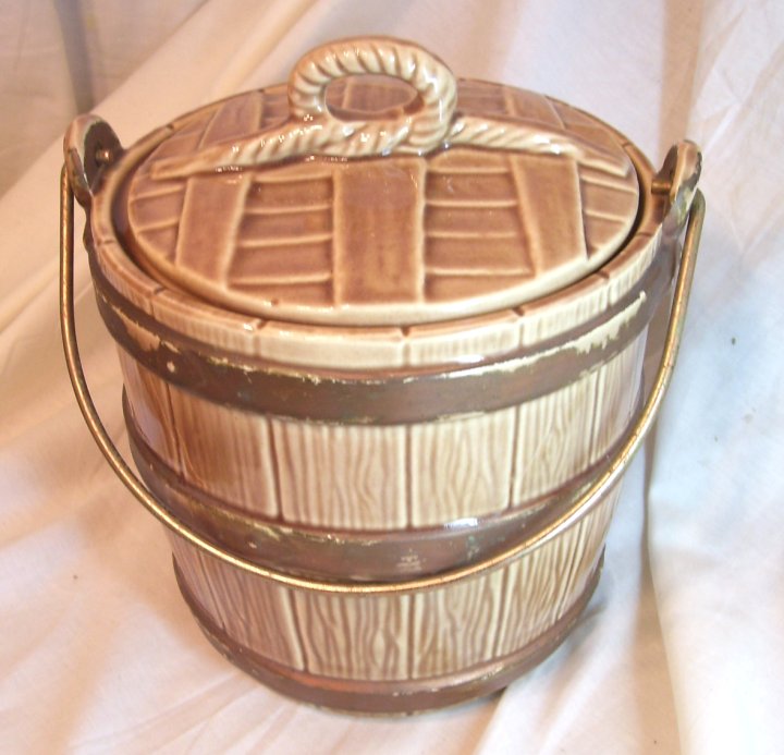 McCoy Oaken Bucket Cookie Jar from about 1965