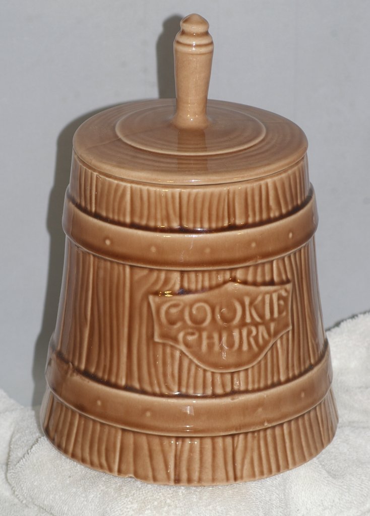 McCoy Cookie Churn Cookie Jar from 1977