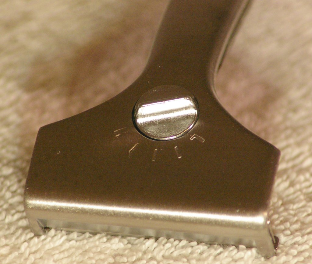 PAL Clone of a Schick Adjustable Razor from 1962 - Click Image to Close