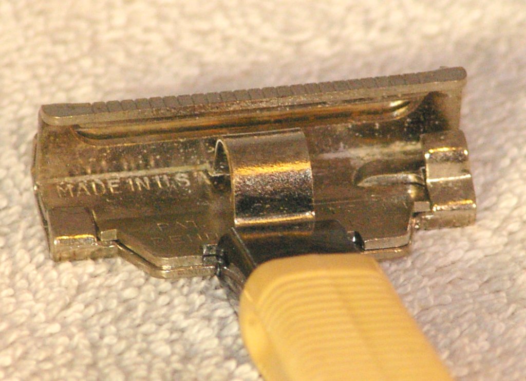 Pal InjectoMatic Injector Razor from 1956 - Click Image to Close