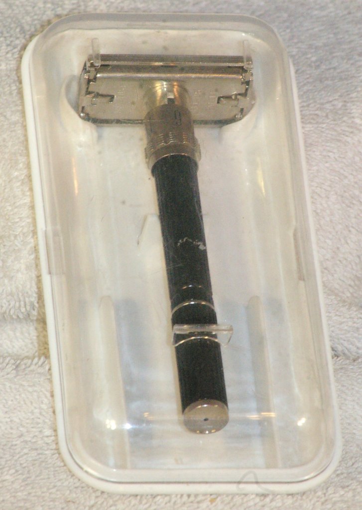 Gillette Short Handle Super Adjustable from 1969 - Click Image to Close