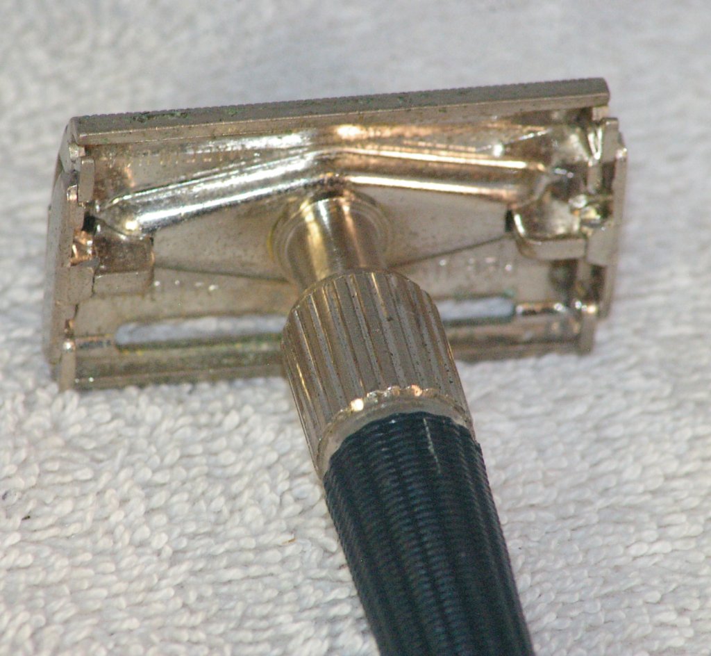 Gillette Knack Safety Razor, 1968