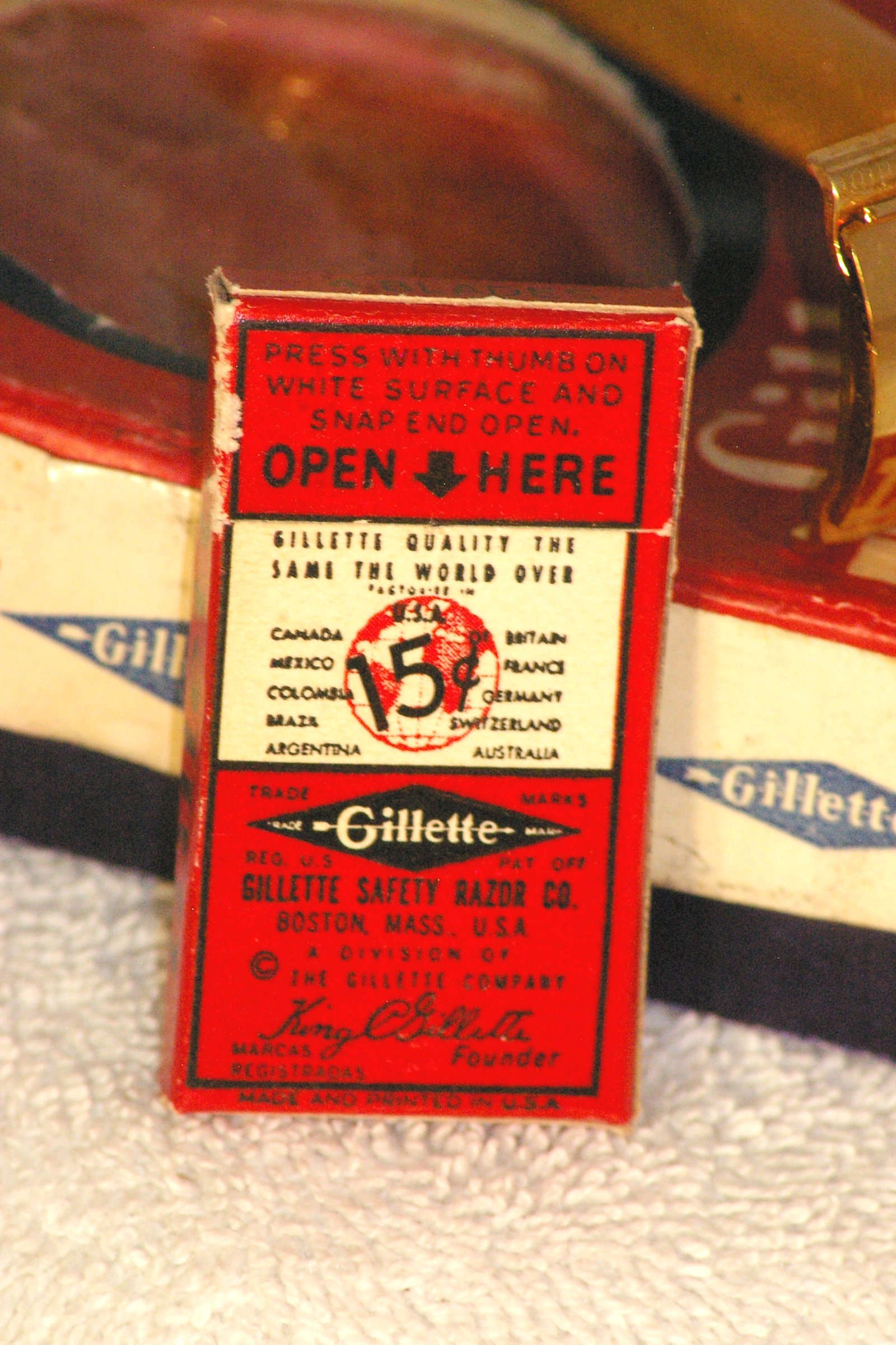 Gillette Tech Safety Razor in Box from 1941