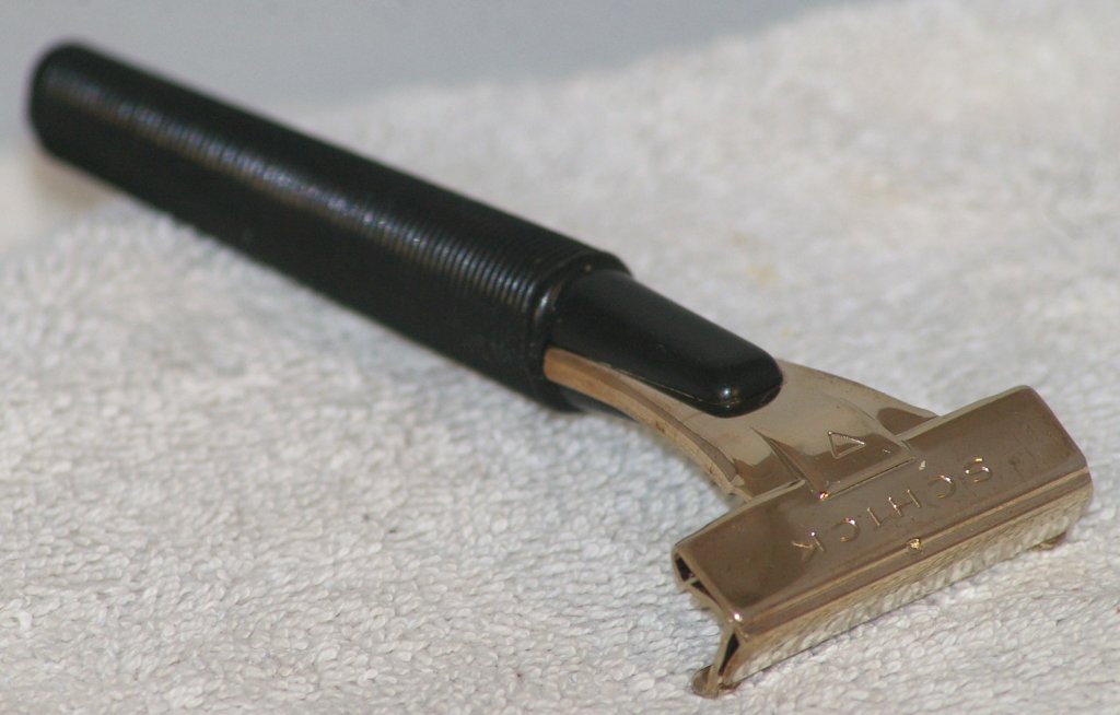 Schick Injector Razor Type J2, 1959 Schick Injector Razor Type J2, 1959