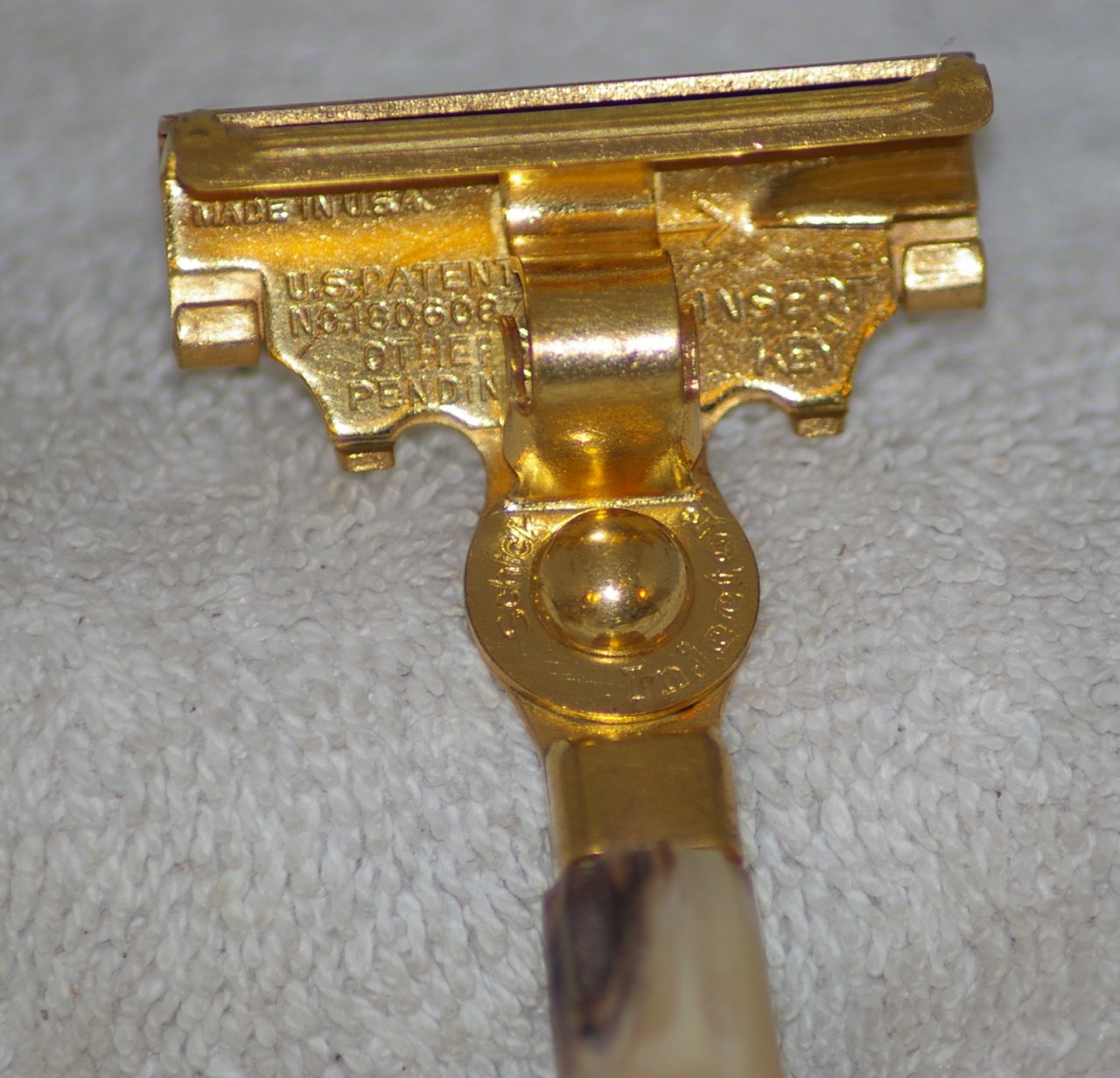 Schick Injector Razor, Type G1, but with E style head from 1946