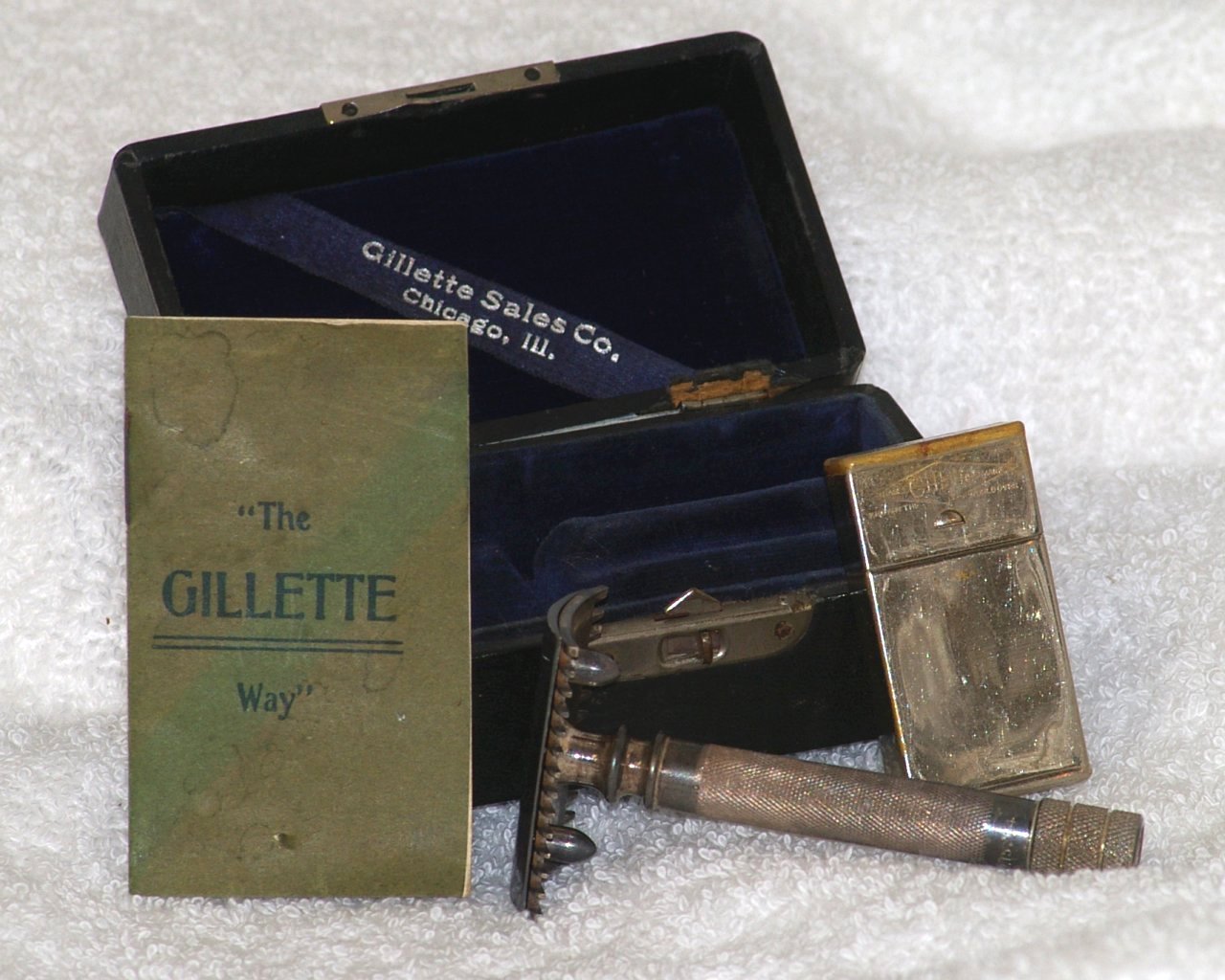 Gillette Double Ring Safety Razor from 1904
