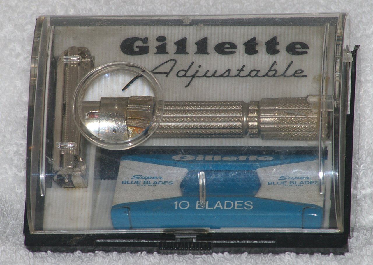 Gillette Fat Boy Adjustable Razor with Case G1 from 1961