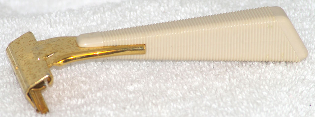Schick Injector Razor, Type I1, about 1955 - Click Image to Close